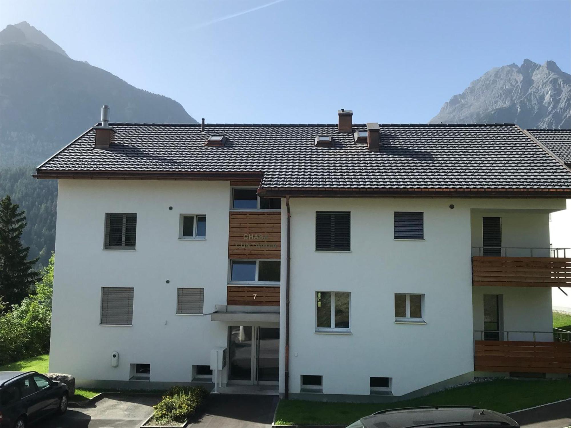 Aaa Chalet Allegra Rojo With Mountain View Scuol Esterno foto